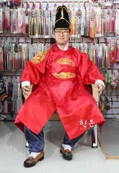Корея Импортировала древнюю королевскую одежду для костюмов / Атласную королевскую одежду /Одежду для фотостудий Азиатскую одежду